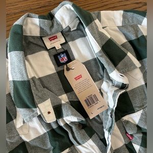 NWT Jets NFL Levi flannel in large
